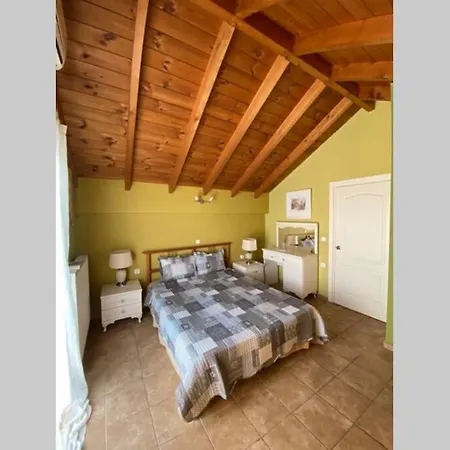 Cozy And Modern Maisonette * Lamía